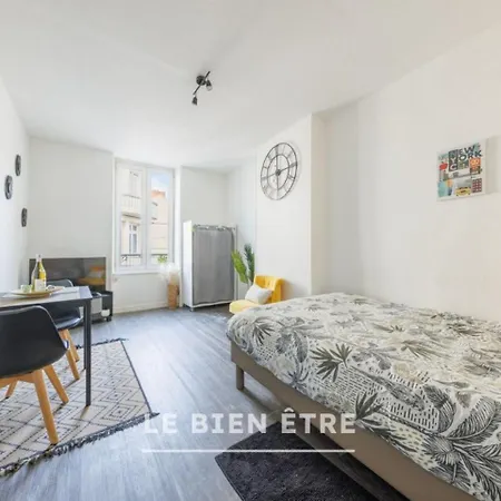 Cosy Urbain - 5 à Appartement Montluçon